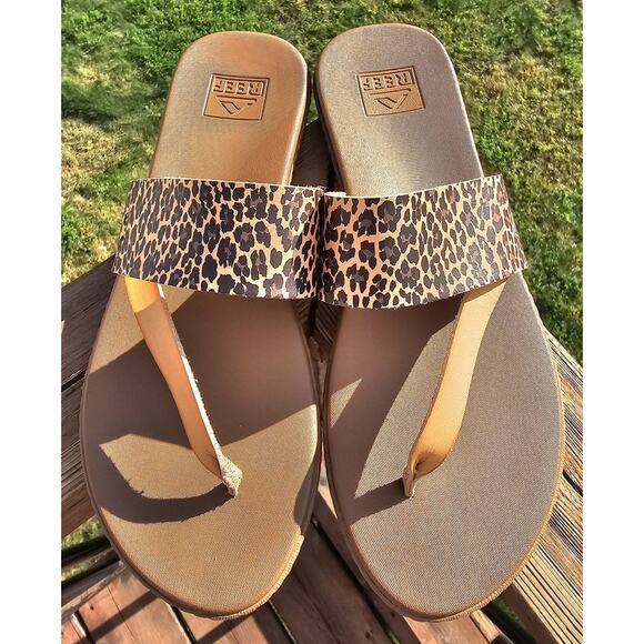Reef Womens Brown Cushion Sol Diagonal T Strap Flip Flop Sandals Size 10 Leopard - Picture 2 of 7
